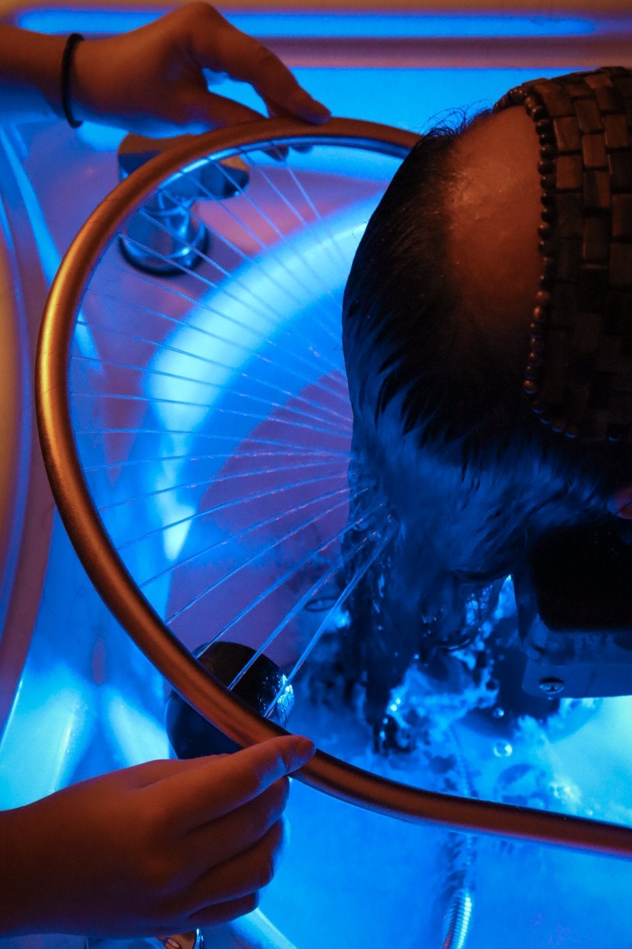 Pourquoi le Design de Votre Matériel Hair Spa Peut Attirer Plus de Clients ?